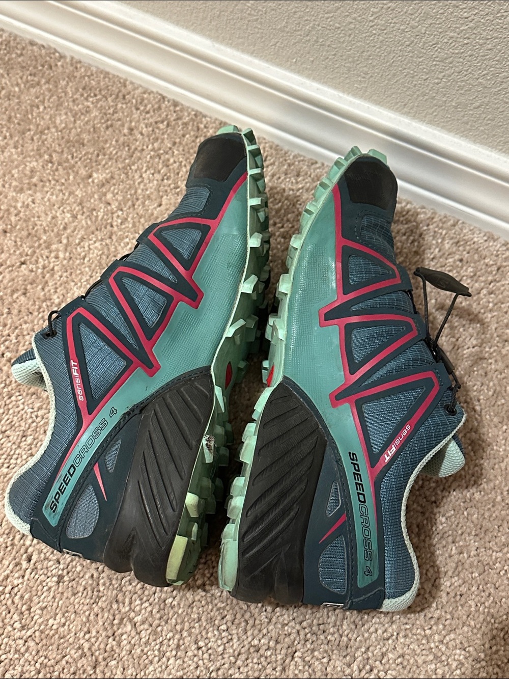 Salomon Women’s SpeedCross 4 Trail Running Shoes - Picture 4 of 8